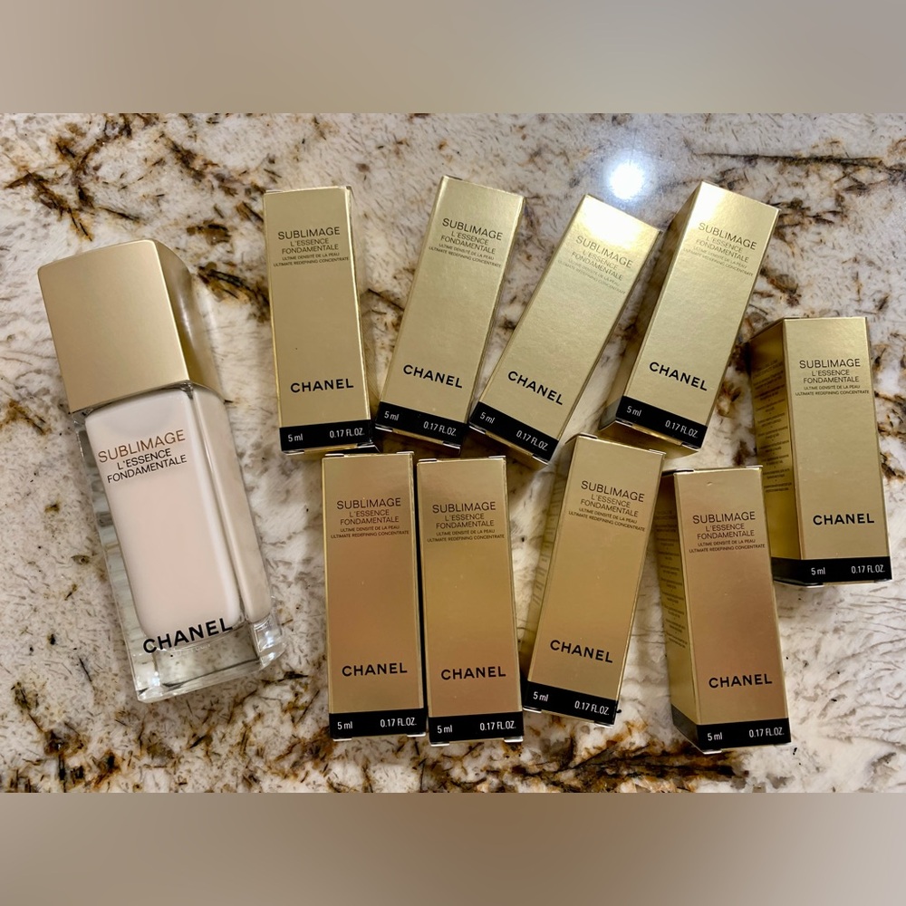 Chanel SUBLIMAGE L’ESSENCE LUMIÈRE Ultimate Light-Revealing Concentrate